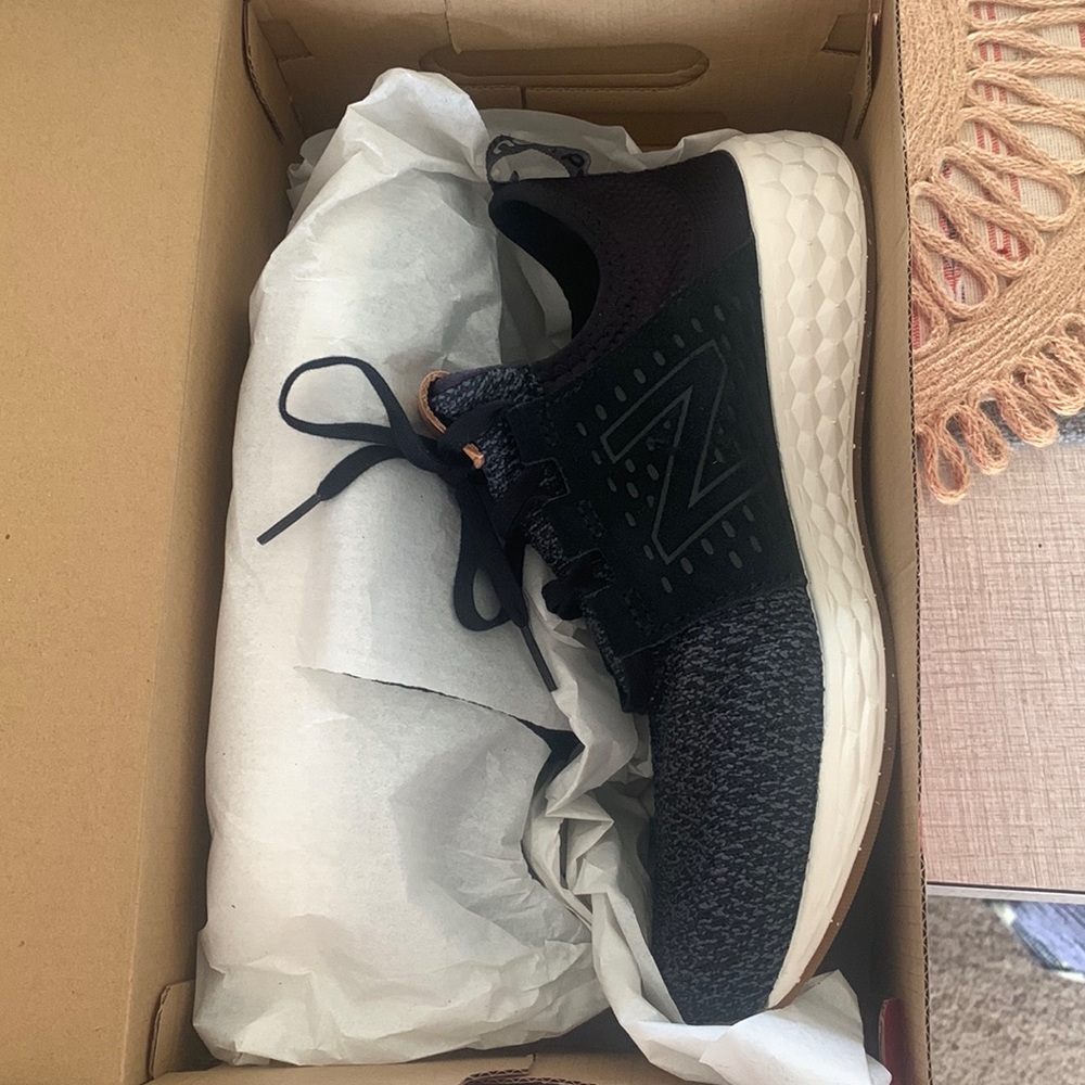 Brand new New Balance women’s shoes